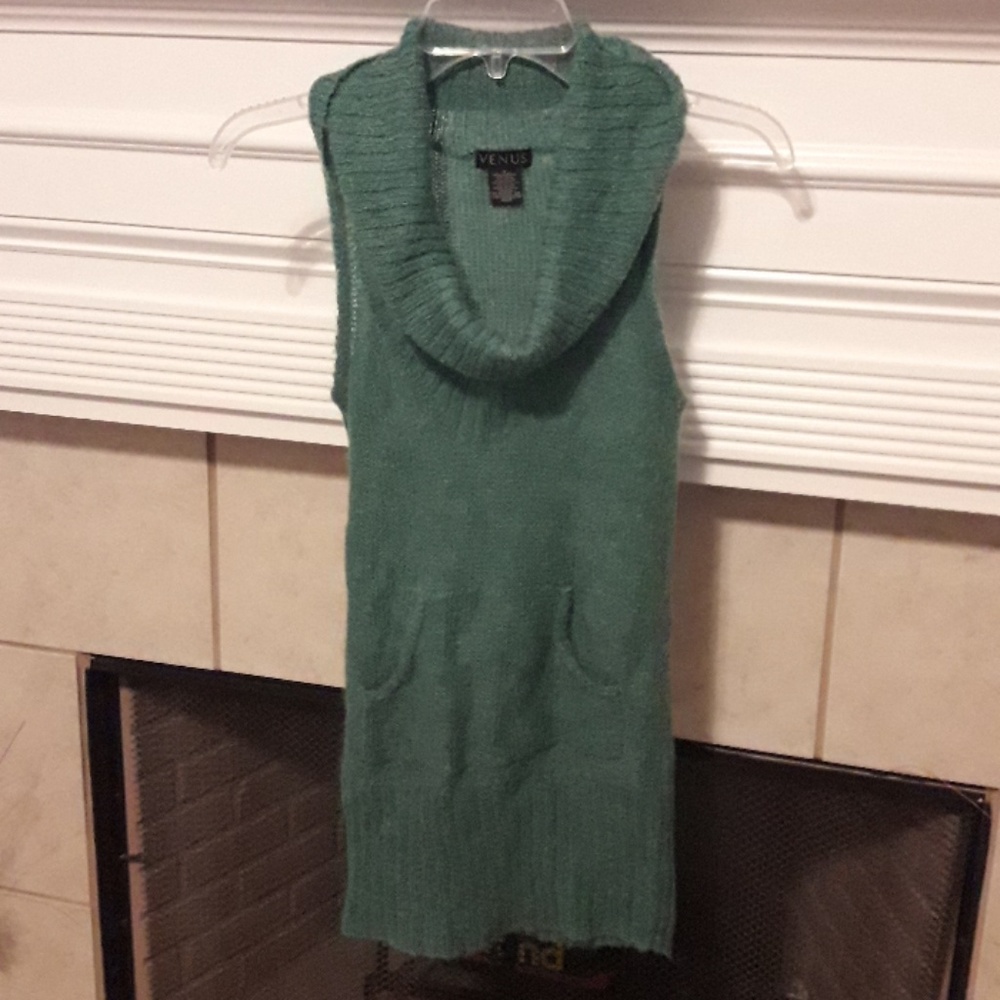 Venus Cowl Neck Sleeveless Sweater Small